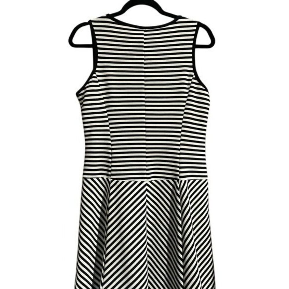 Beige by ECI Black White Striped Sleeveless Fit Flare Horizontal Diagonal Dress - Picture 2 of 12
